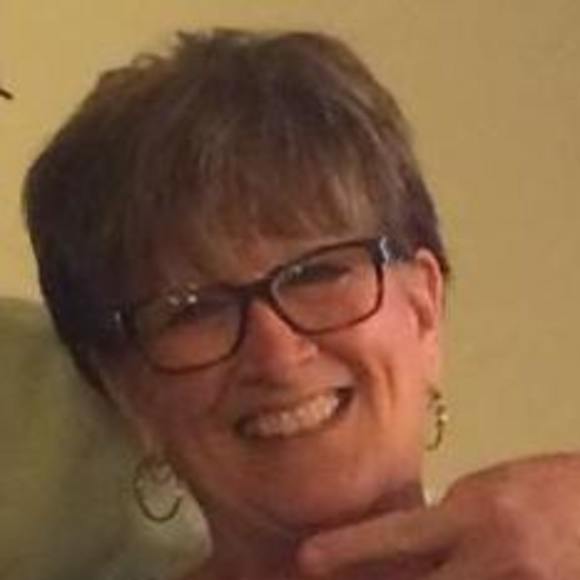 Meet your Posher, Kathi - Picture 1 of 1